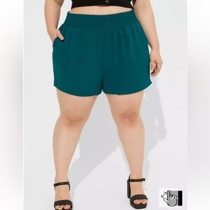 NWT✨Torrid | 2X | 5 Inch Pull-On Seersucker Mid-Rise Teal Short